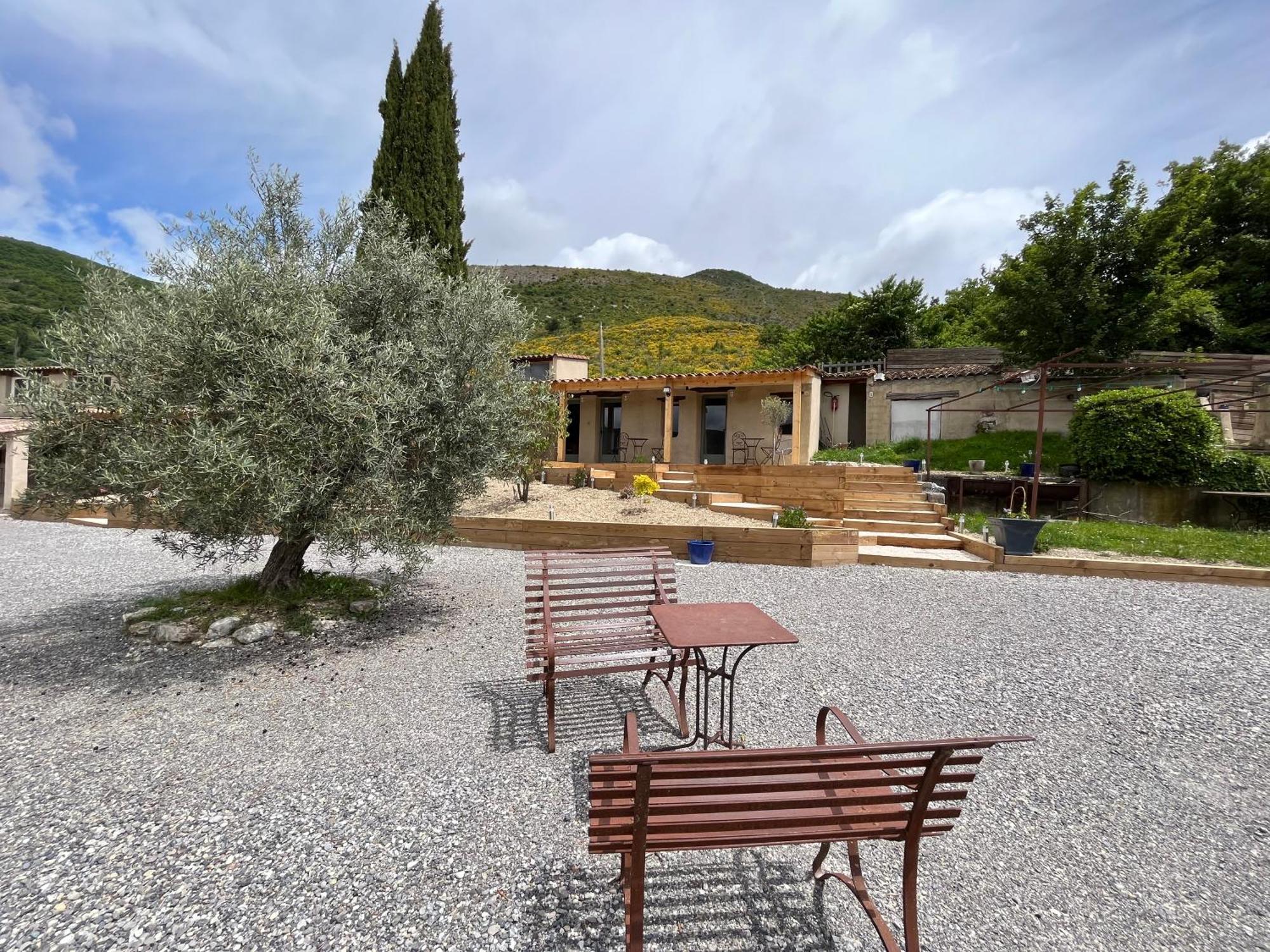 Apartamento Les Ricoux Montfroc Exterior foto